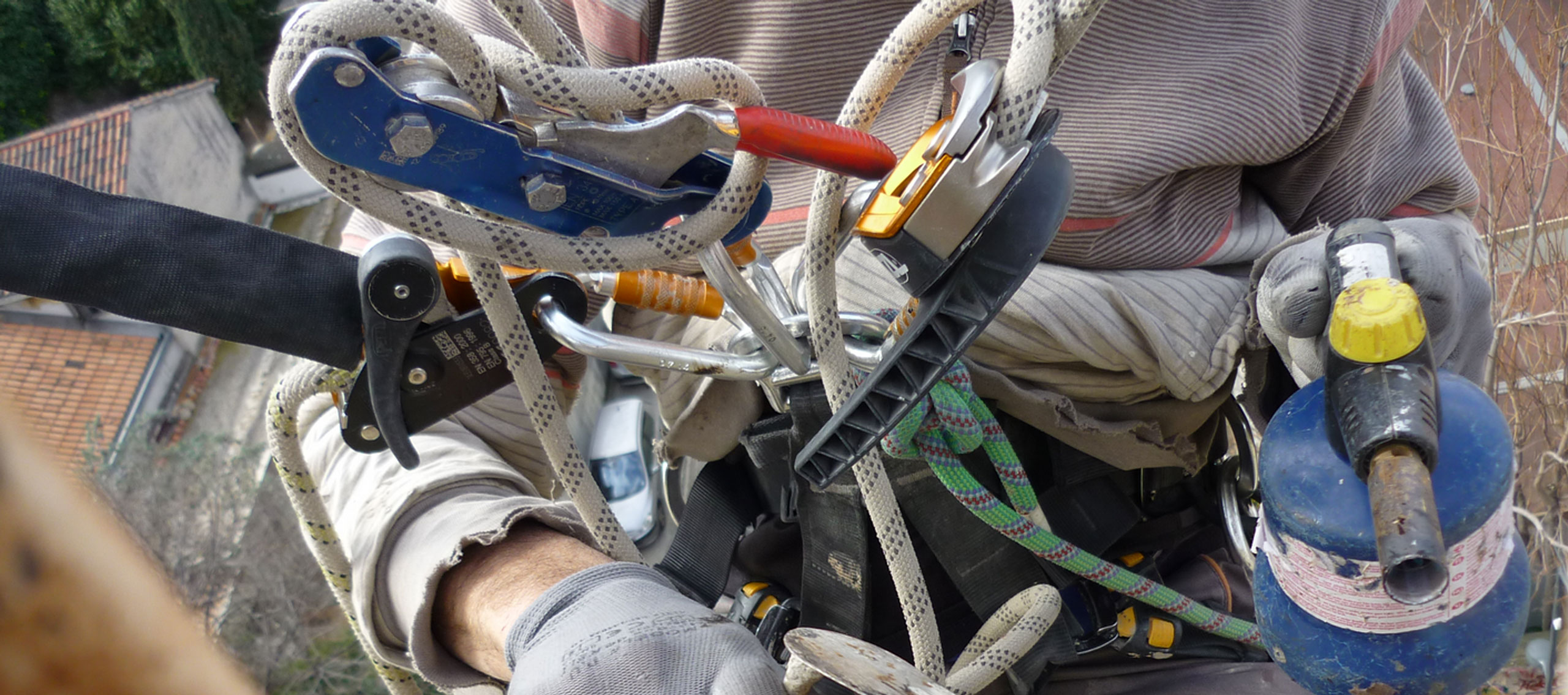 Cordiste sur chantier