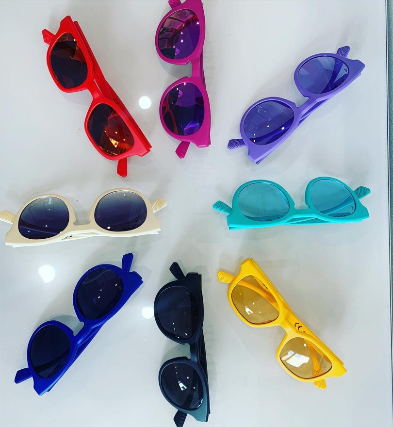 Le mur de solaires colorées, en boutique