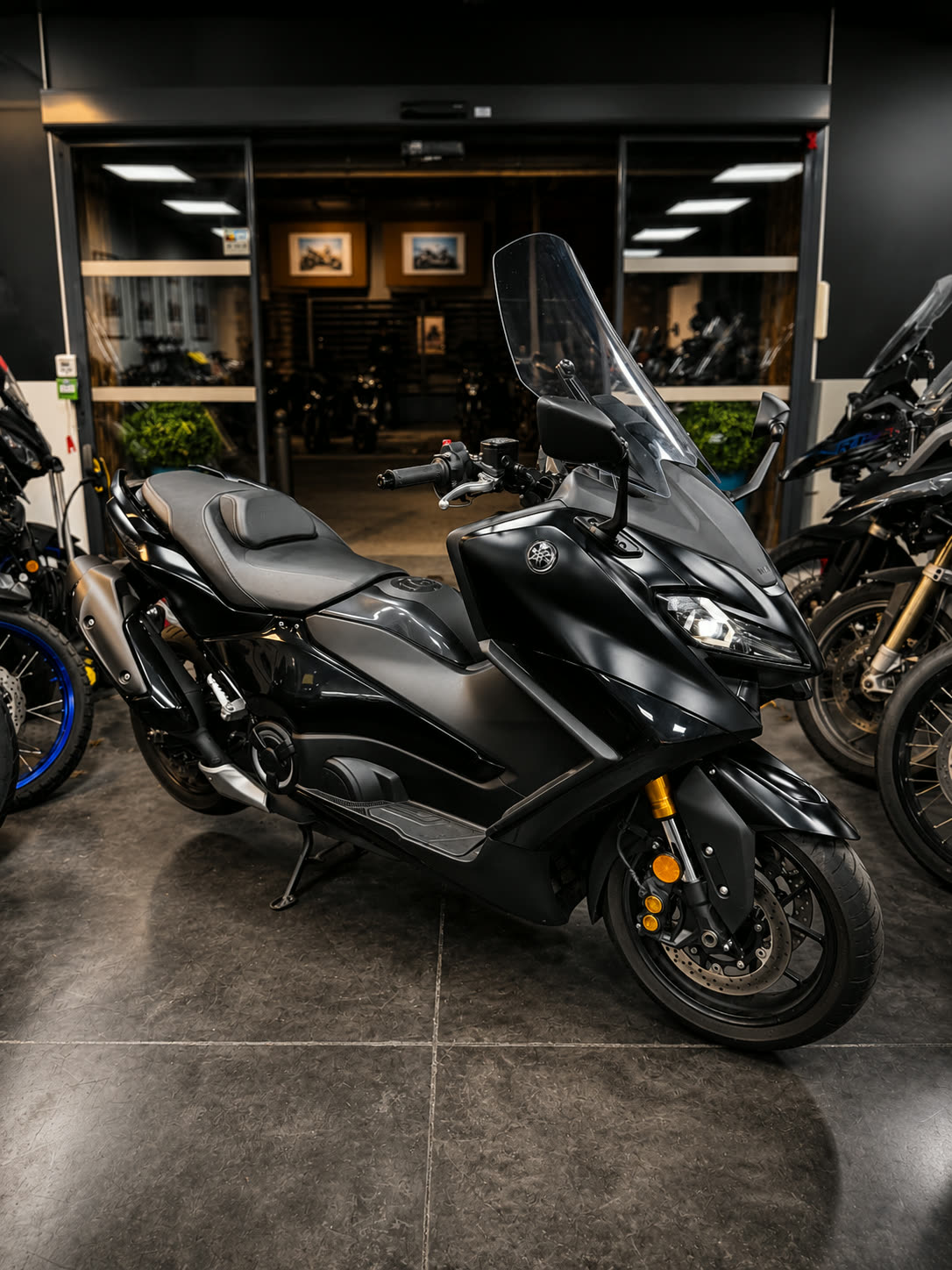 Yamaha TMAX 560